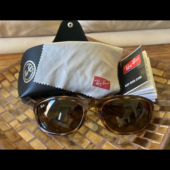 Ray-Ban’s